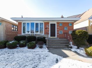 11214 S Whipple St, Chicago, IL