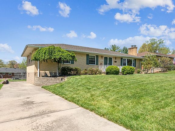 2nd image of 2989 Chardale Ct