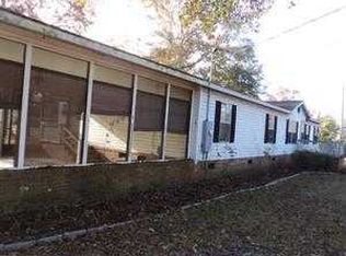 1363 Wyboo Ave, Manning, SC 29102