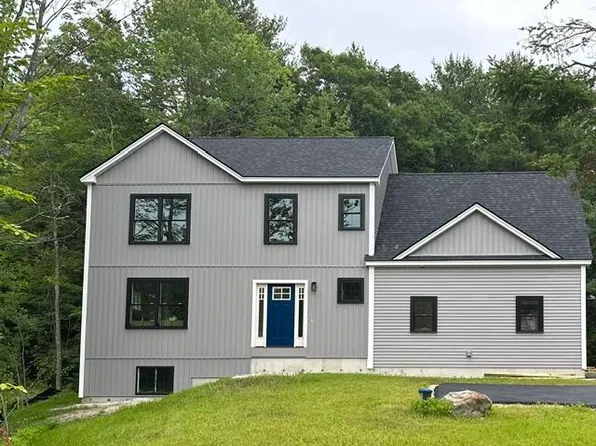 13 Upper Mast Landing Road, Freeport, ME 04032