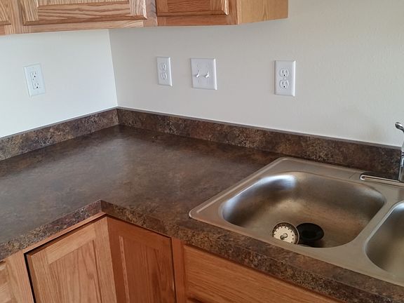 3rd image of 2522 8th Street Ct W