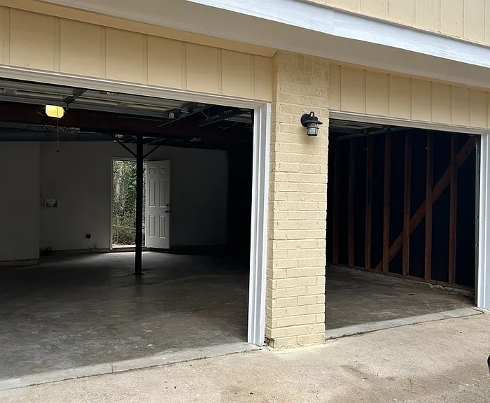 2330 Maryland Ct — Photo 2