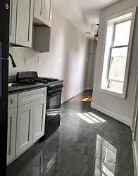 Rented by Empire Deeds LLC 