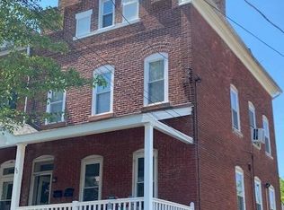 30 Penn Ave #1, Souderton, PA 18964