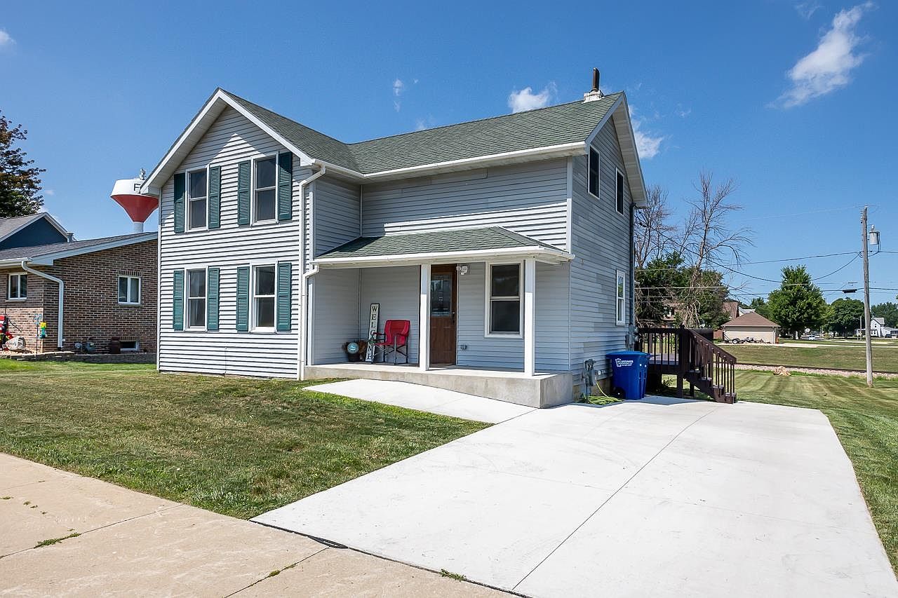307 1st Ave E, Farley, IA 52046 Zillow