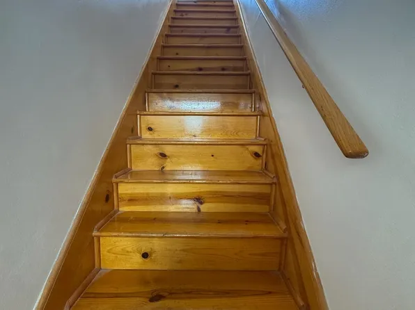 318 6th Street image 3 of 4