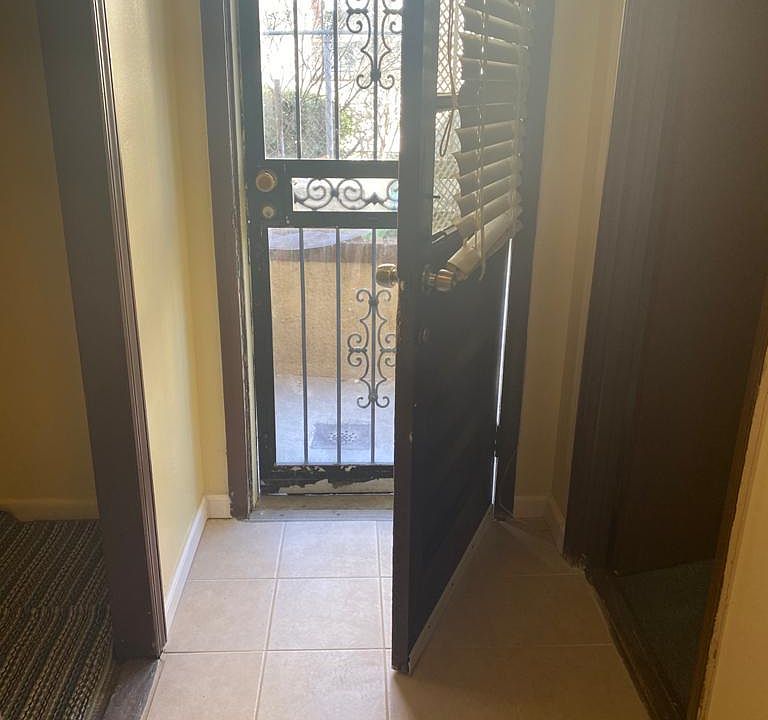 1st image of 4036 Harper Ave Floor 1