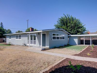 7418 E Pine St, Hughson, CA, 95326