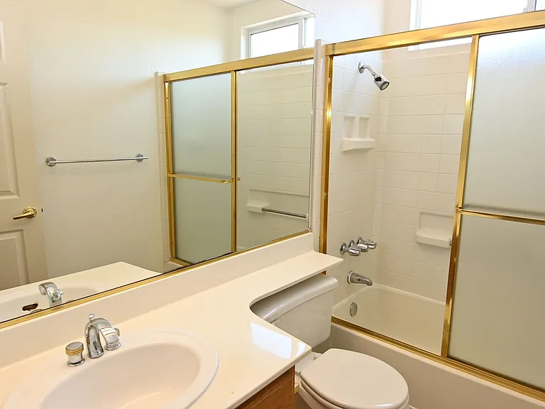 1105 Vista Pointe Cir — Photo 19