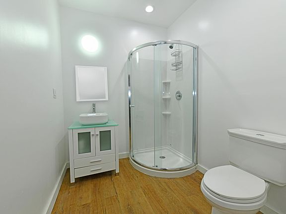 5th image of 3045 NE 16th Ave #401