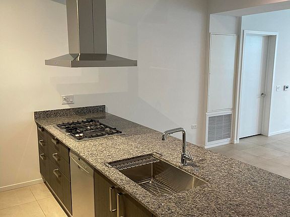 3rd image of 7120 E Kierland Blvd APT 401