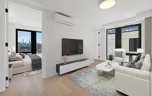 Rented by REAL New York | media 41