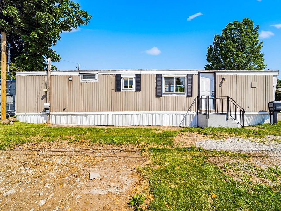 1st image of 9151 Mentor Ave #D01