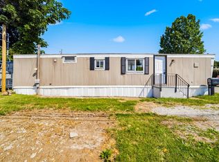 9151 Mentor Ave #D01, Mentor, OH 44060