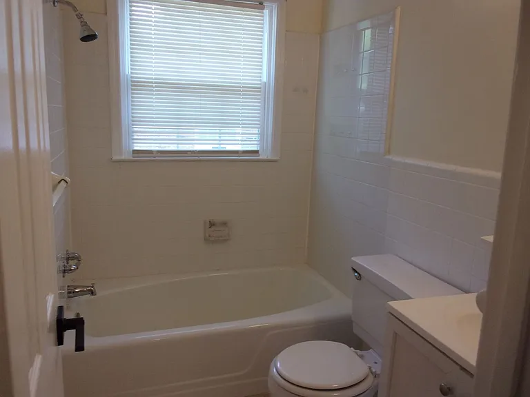 417 N Plantation Rd — Photo 9
