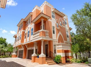 904 Villa Venicia Way, Tampa, FL 33606