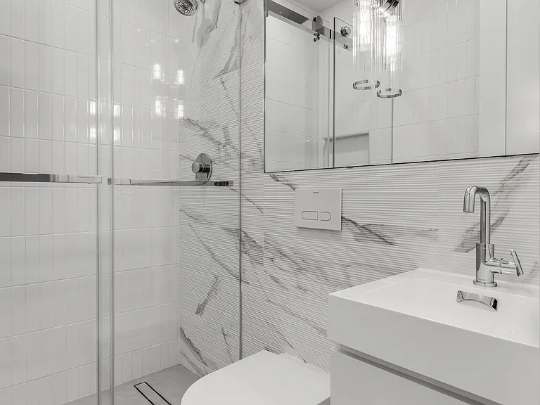 14 Bedford Ave #11 — Photo 4