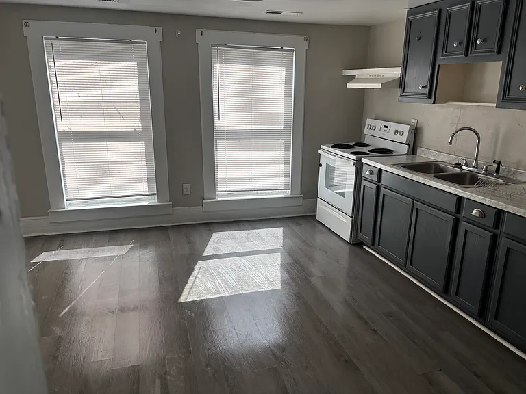1019 Dale Ave SE — Photo 7