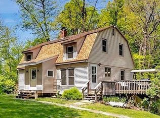 26 Pleasant Ave, Deerfield, MA 01342