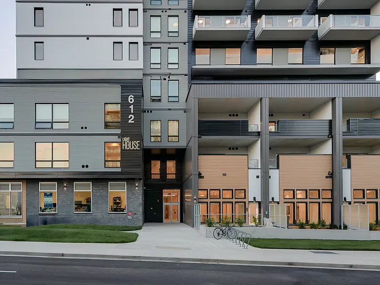 612 Constance Ave — Photo 39
