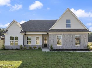 3490 Ivy Ln, Hernando, MS 38632
