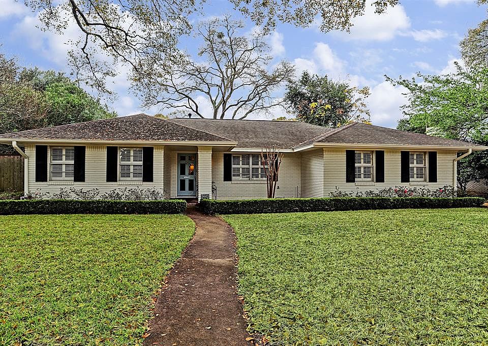 1st image of 5643 Meadow Lake Ln