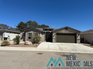 1112 Chitalpa Ct, Carlsbad, NM 88220