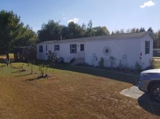 24 Purington Ave, Mechanic Falls, ME 04256