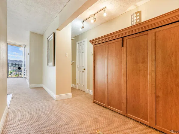 1020 15th St APT 32M, Denver, CO 80202