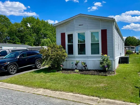 5 Milkweed Ct #245, Newark, DE 19713