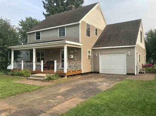 908 Harrison St, Wakefield, MI 49968