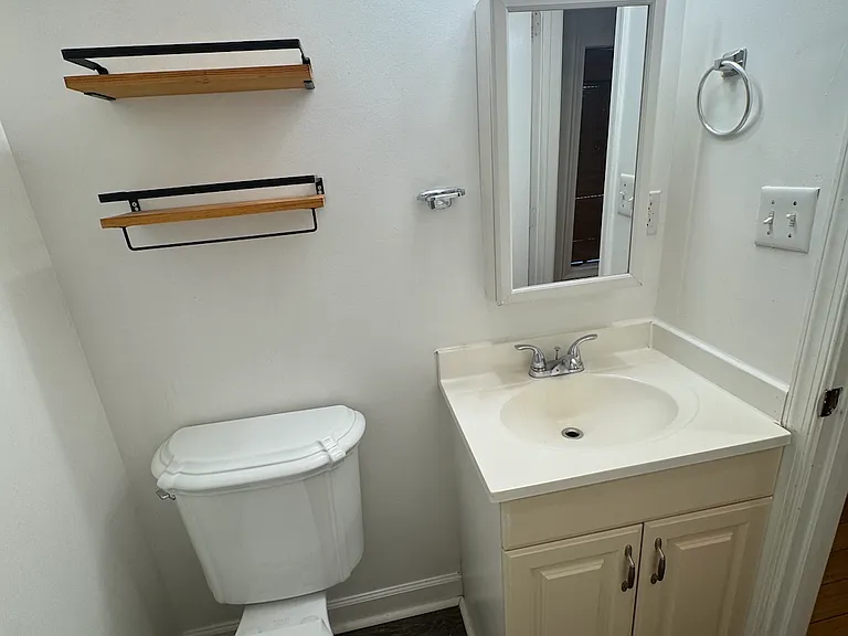924 N Calvert St #3R — Photo 6
