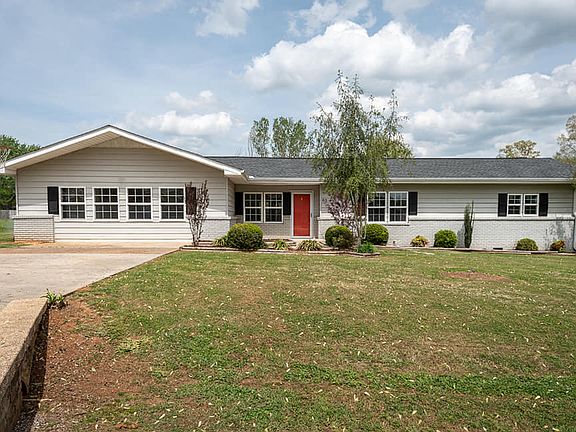 5th image of 63 Stacey Ln