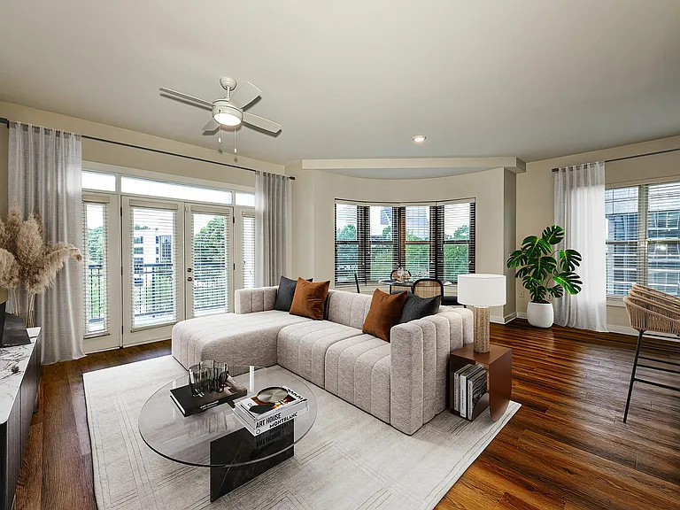 Peachtree Dunwoody Place — Photo 8