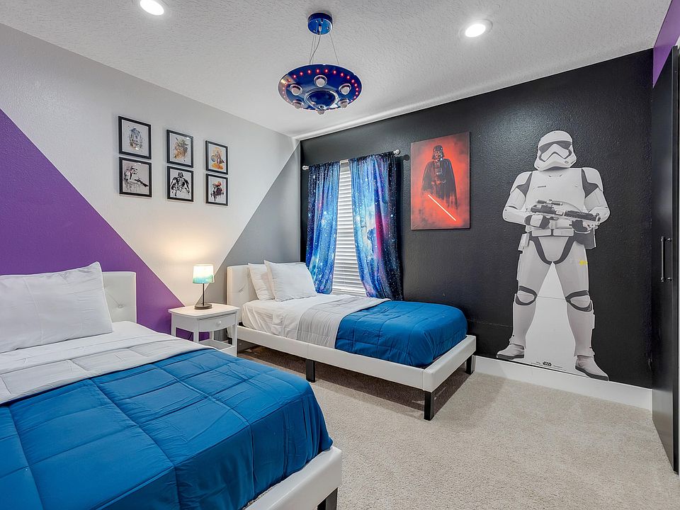 Queen-Size Bedroom Affordable Comfort with Shared Bath