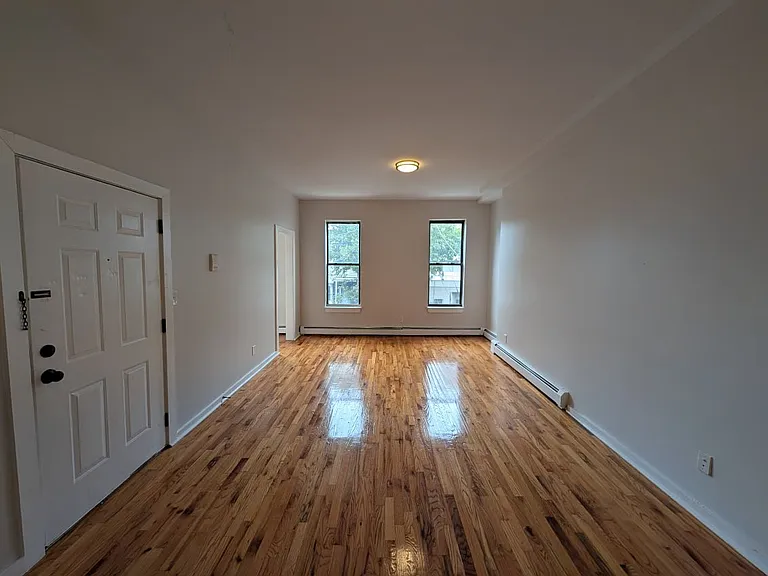 68 Gardner Ave #2 — Photo 5