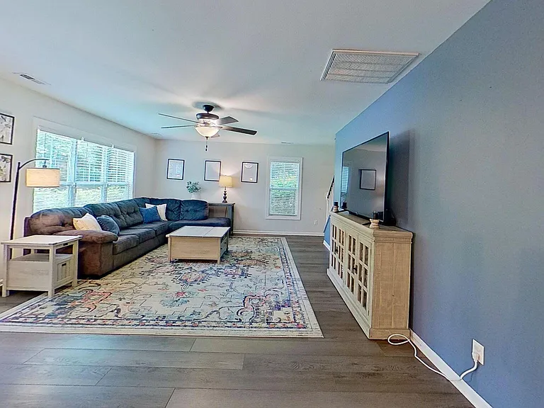 611 Majestic Oaks Dr — Photo 20