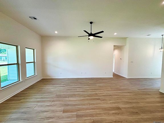 2nd image of 1416 Cypress Grove Ave