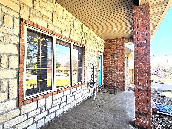 5th image of 1414 E Smith Street