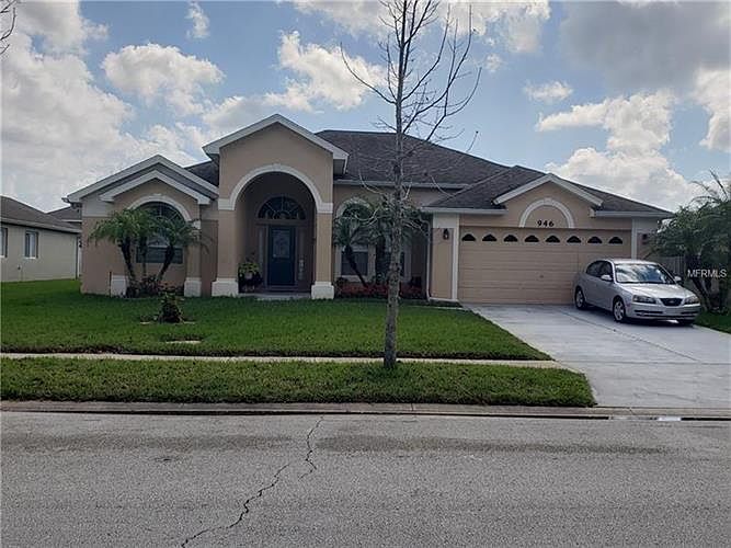 1st image of 946 Chamberlin Trl