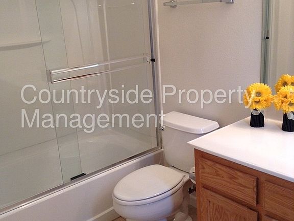 4th image of 3904 Anastasia Ln