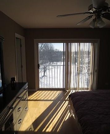5th image of 7031 W Touhy Ave