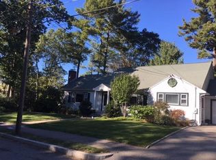 105 Pine Ridge Rd, Newton, MA 02468