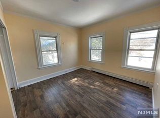 336 Tenafly Rd #B, Tenafly, NJ 07670