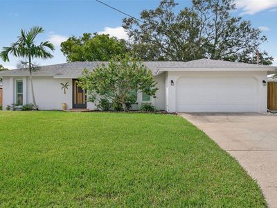 450 Sierra Cir E, Largo, FL, 33770