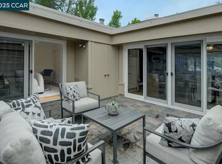 1736 Golden Rain Rd APT 6, Walnut Creek, CA 94595