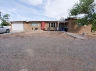 14363 Iroquois Rd, Apple Valley, CA 92307