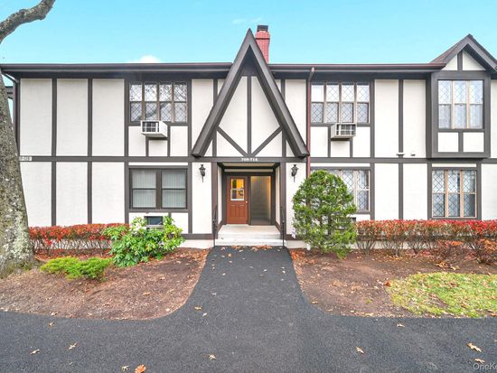 713 Sierra Vista Lane, Valley Cottage, NY 10989