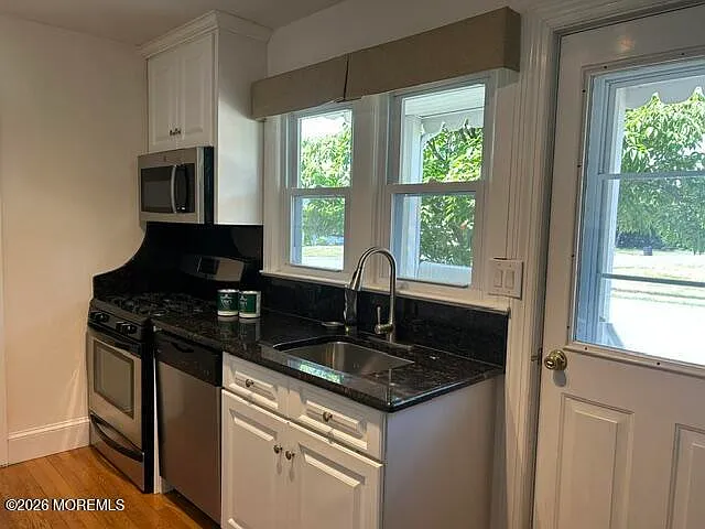 17 Walnut Pl — Photo 8