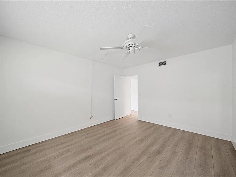 3818 Roxane Blvd #157 — Photo 18